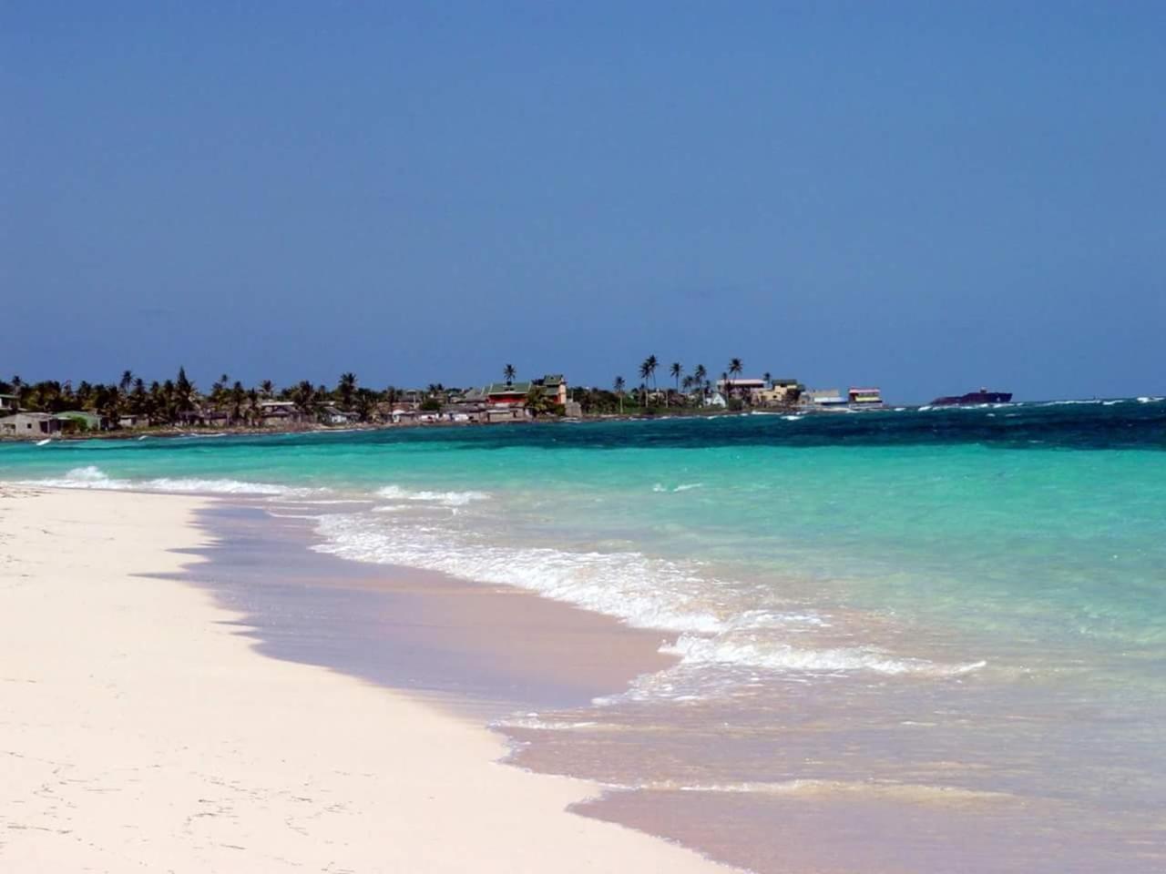 Aparta-hotel Yinnam Arrieta * San Andres (San Andres and Providencia Islands)